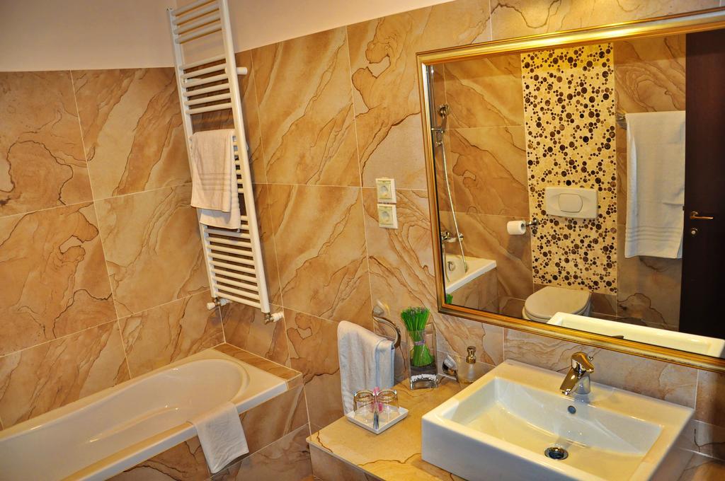 Hotel Rainer Brasov Exterior photo